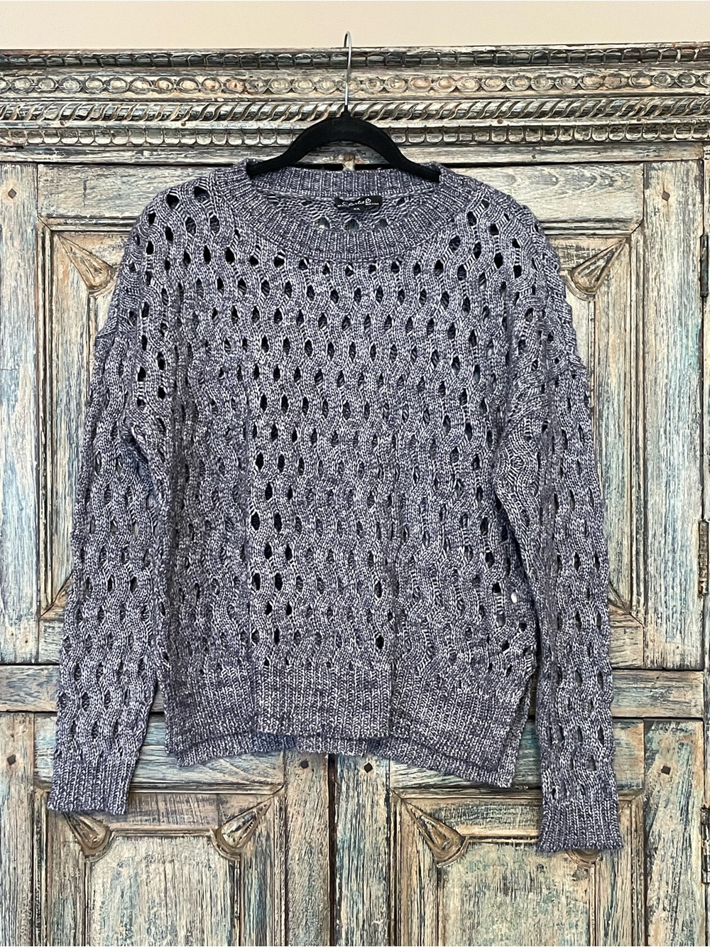 CHARLIE B Open-Knit Crewneck Sweater in Heather Gray